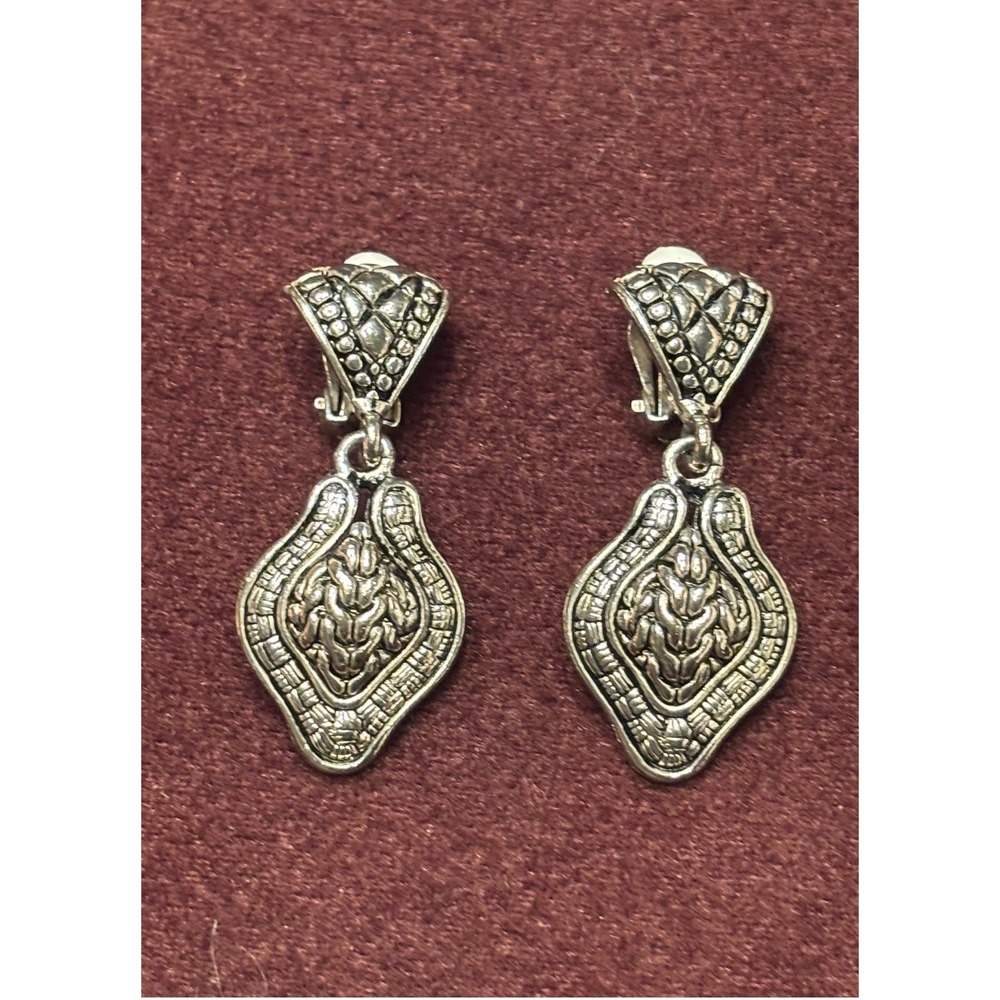 Vintage Antiqued Silver Tone Ornate Textured Clip On Drop Earrings